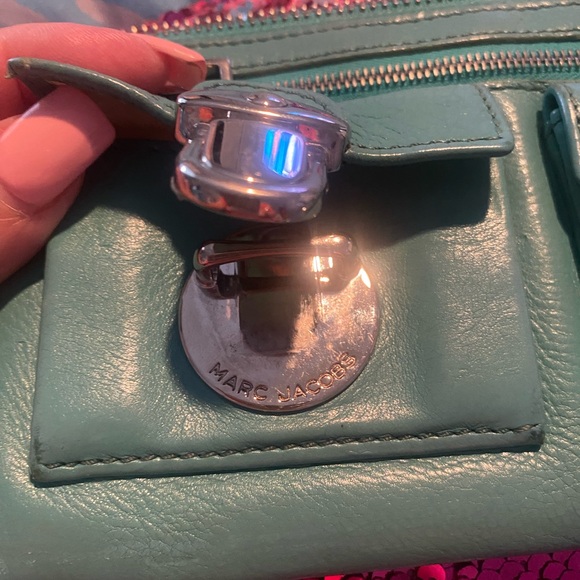 Marc Jacob’s.  Teal wallet.Genuine  leather Lots of compartments. 💎 - Picture 7 of 11